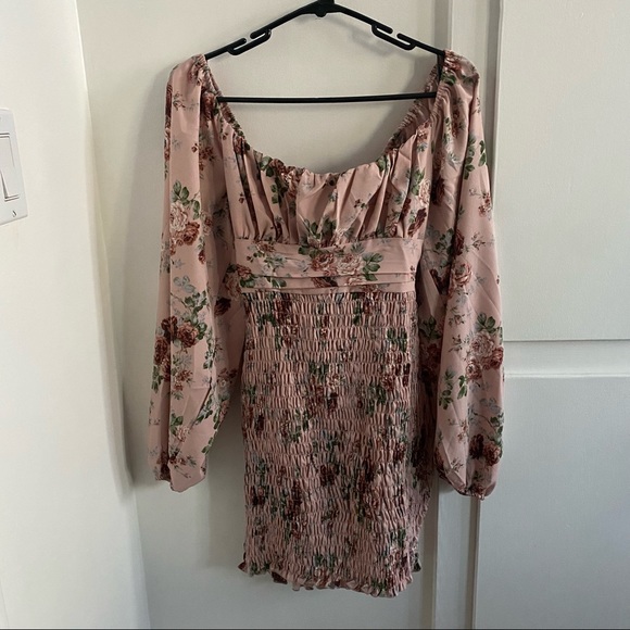 PINK FLORAL DRESS - Picture 2 of 6